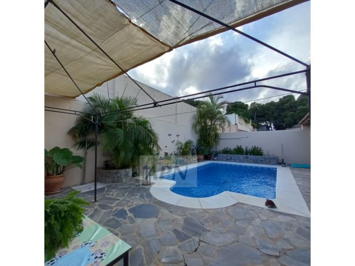 Image No.27-3 Bed Country House for sale