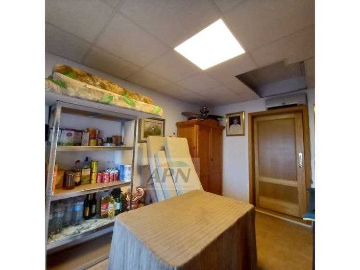 Image No.9-3 Bed Country House for sale