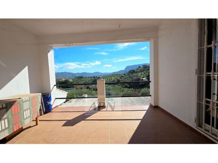 Image No.22-4 Bed Country House for sale