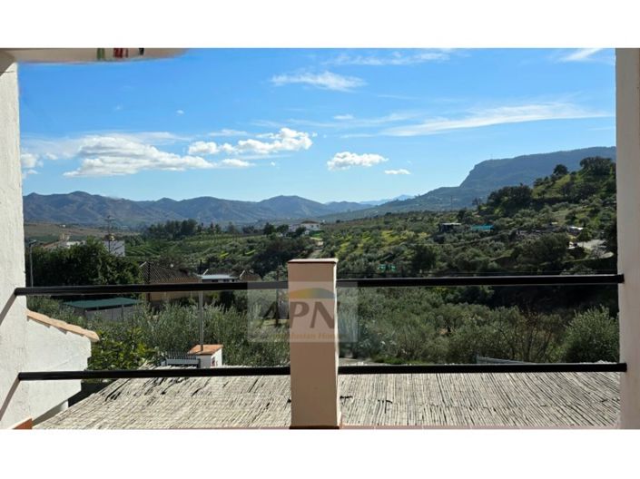 Image No.24-4 Bed Country House for sale