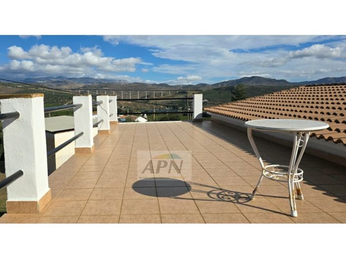 Image No.25-4 Bed Country House for sale