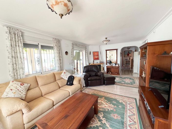 Image No.23-3 Bed Villa for sale