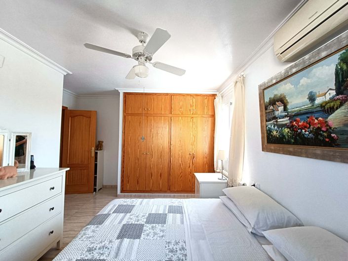 Image No.39-3 Bed Villa for sale