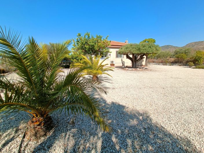 Image No.47-3 Bed Villa for sale