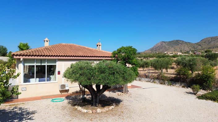 Image No.48-3 Bed Villa for sale