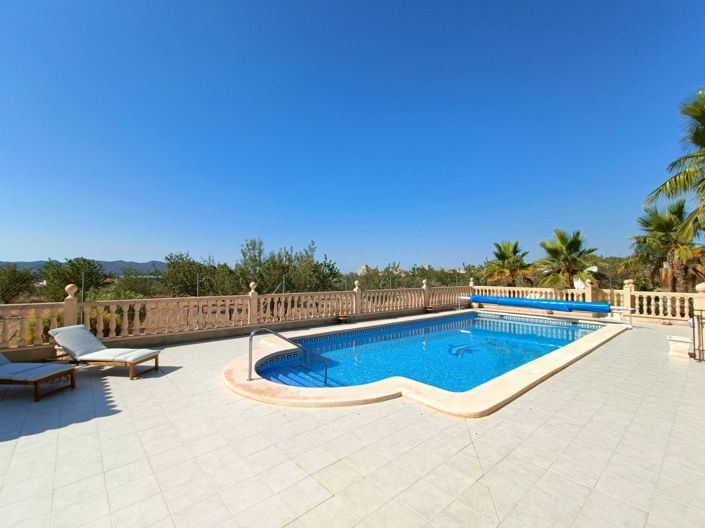 Image No.9-3 Bed Villa for sale