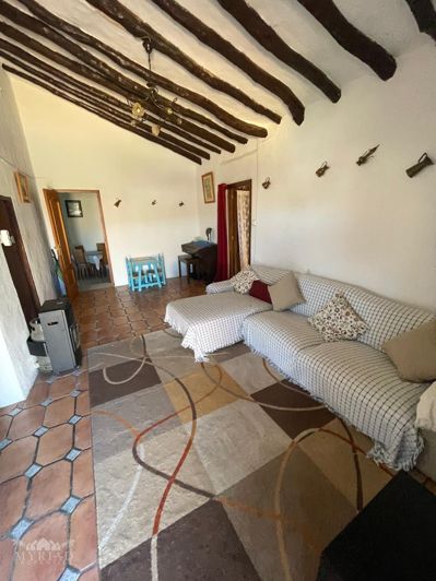 Image No.27-6 Bed Country House for sale