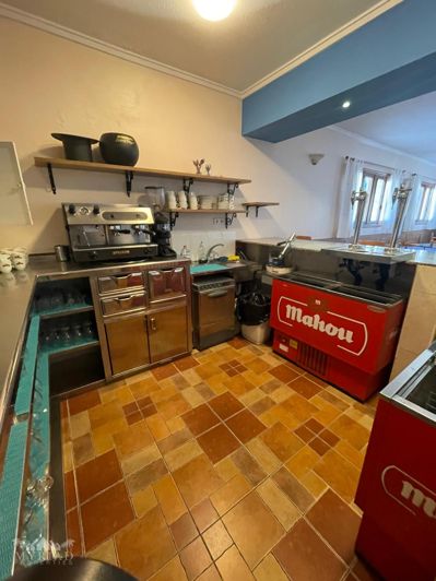 Image No.40-6 Bed Country House for sale