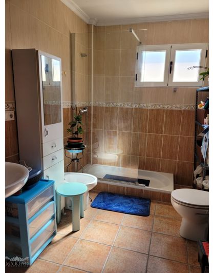 Image No.4-Maison de ville de 5 chambres à vendre à Pinoso