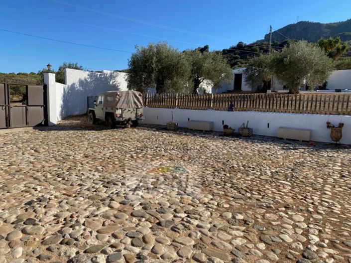 Image No.25-Maison de campagne de 4 chambres à vendre à Álora