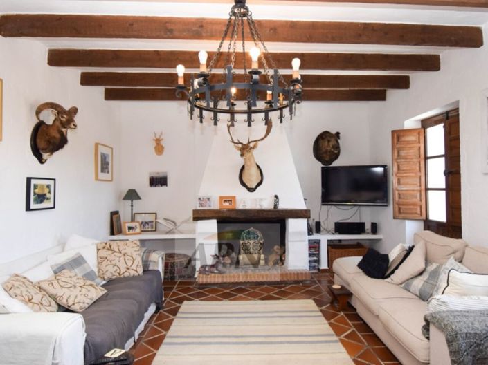 Image No.8-Maison de campagne de 4 chambres à vendre à Álora