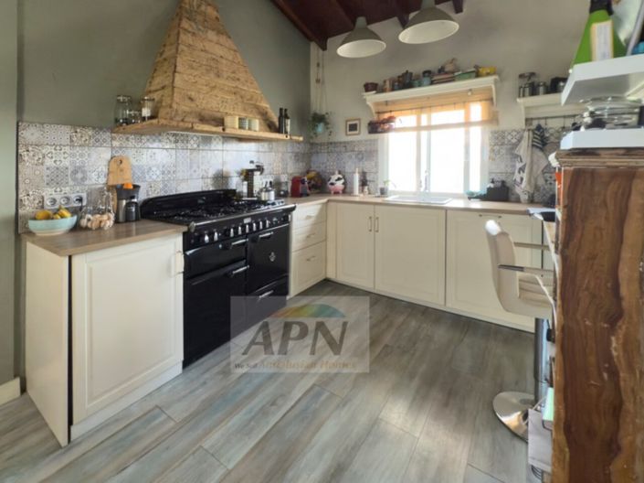 Image No.12-3 Bed Country House for sale