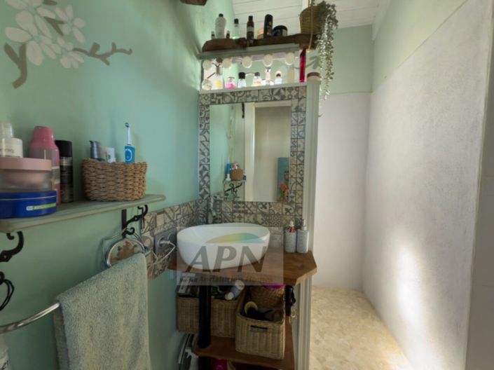 Image No.16-3 Bed Country House for sale