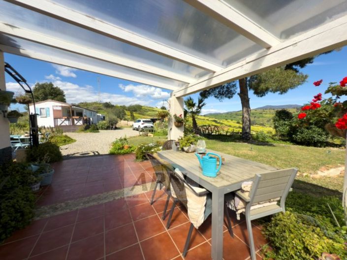 Image No.23-3 Bed Country House for sale