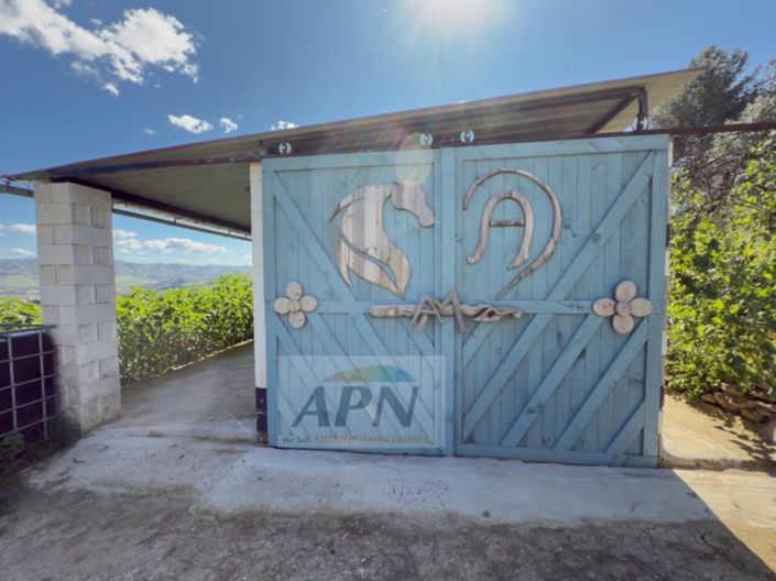 Image No.34-3 Bed Country House for sale