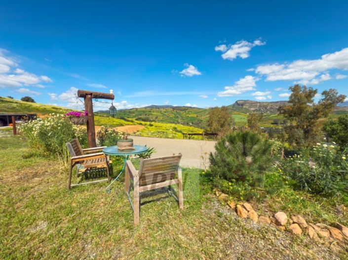 Image No.4-3 Bed Country House for sale