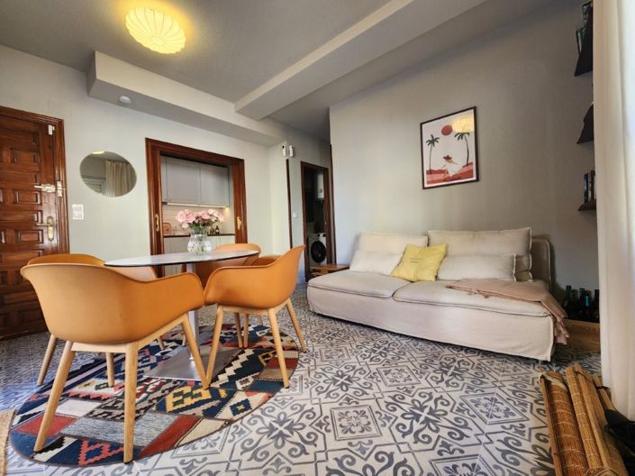 Image No.8-3 Bed Apartment for sale