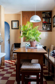 10-bb915d1cb19341576dcdc994b81ab9c5