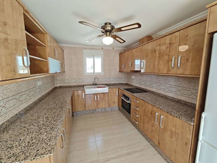 Image No.18-4 Bed Villa for sale