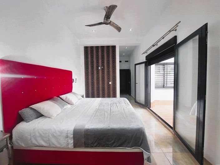 Image No.18-3 Bed Villa for sale