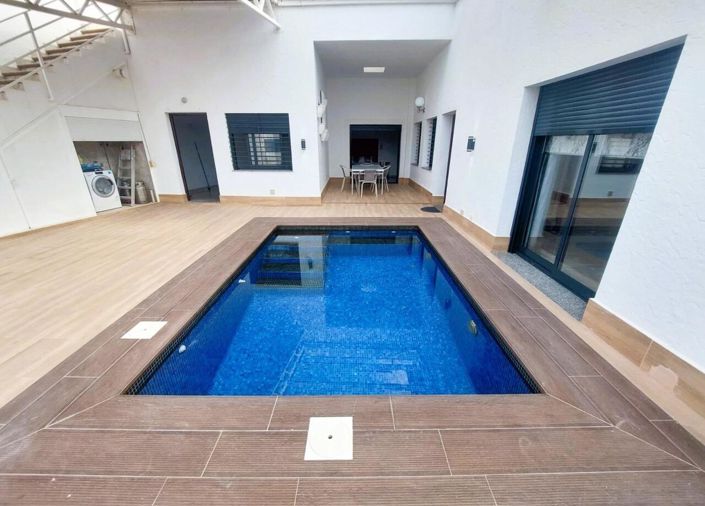 Image No.3-3 Bed Villa for sale