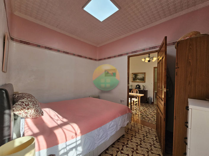 Image No.12-4 Bed Villa for sale