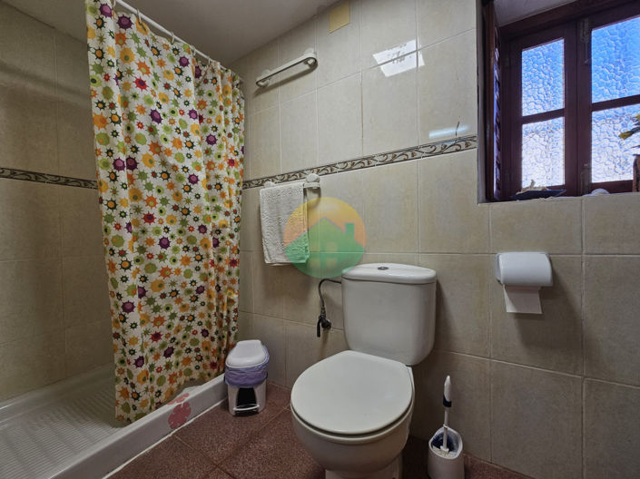 Image No.18-4 Bed Villa for sale