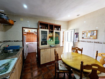 almagros01-6943f77777aad