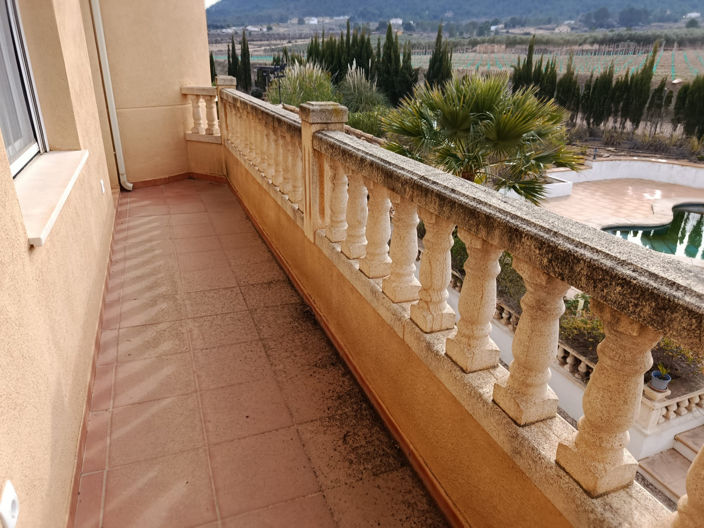 Image No.36-5 Bed Villa for sale