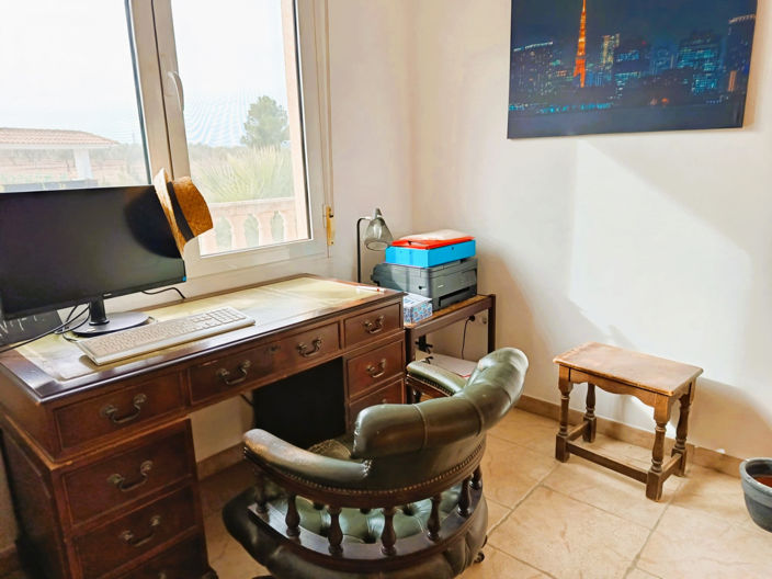 Image No.39-5 Bed Villa for sale