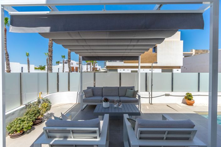 Image No.43-3 Bed Villa for sale