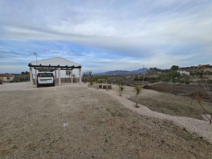 Image No.3-3 Bed Villa for sale