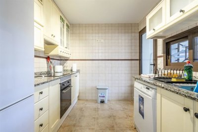 bf8clzwozkqrkliid1t2rq