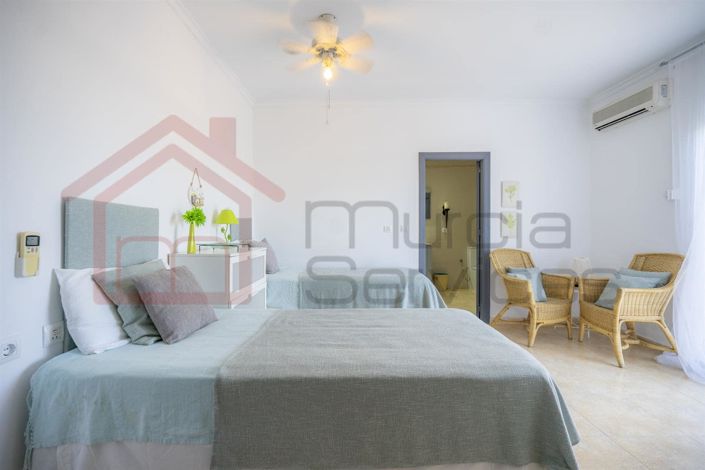 Image No.17-5 Bed Villa for sale