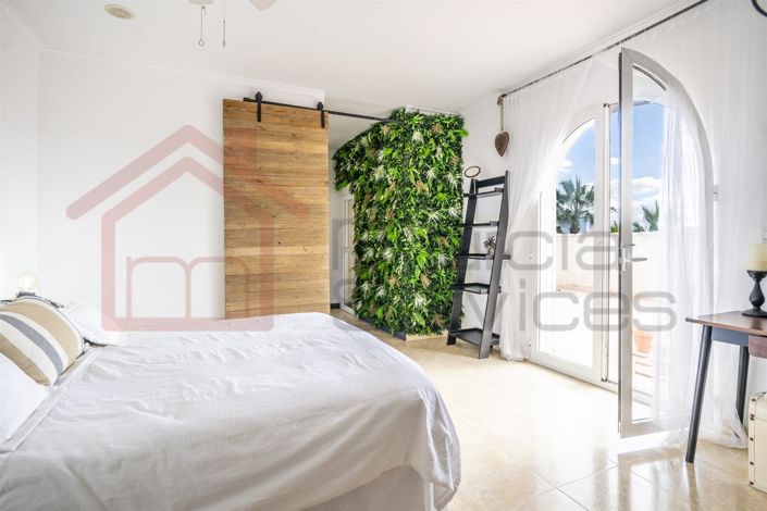 Image No.24-5 Bed Villa for sale