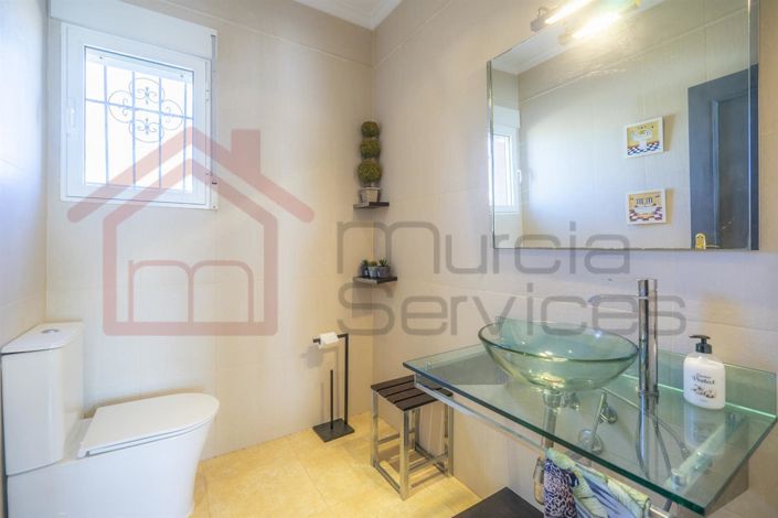 Image No.31-5 Bed Villa for sale