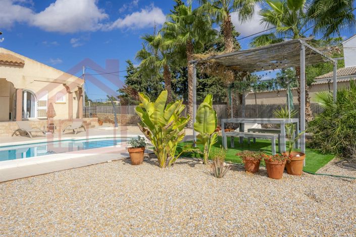 Image No.8-5 Bed Villa for sale