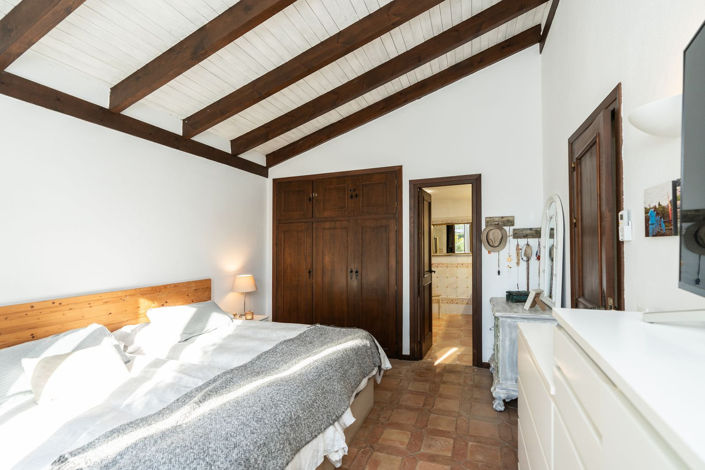 Image No.18-4 Bed Villa for sale