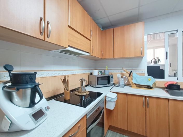 Image No.11-5 Bed Townhouse for sale