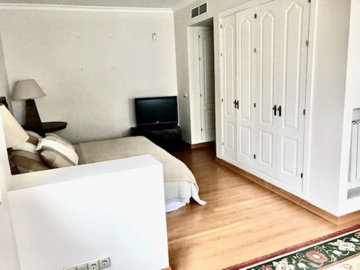 15-11d12f2f454f2f5e9b981fdd8b901d51