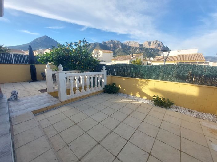 Image No.40-Villa de 3 chambres à vendre à Polop