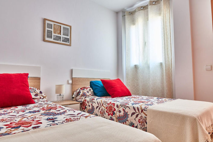 Image No.7-2 Bed Apartment for sale