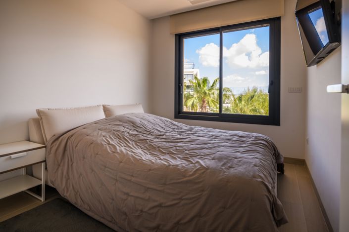 Image No.15-3 Bed Apartment for sale