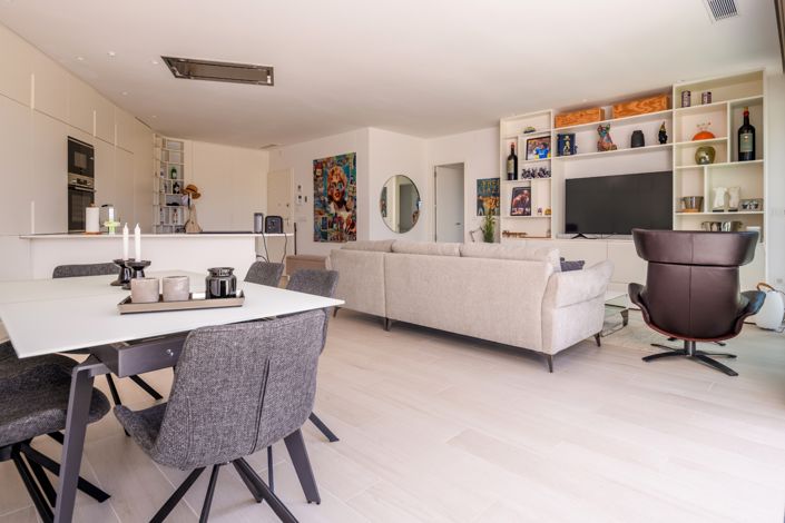 Image No.17-3 Bed Apartment for sale