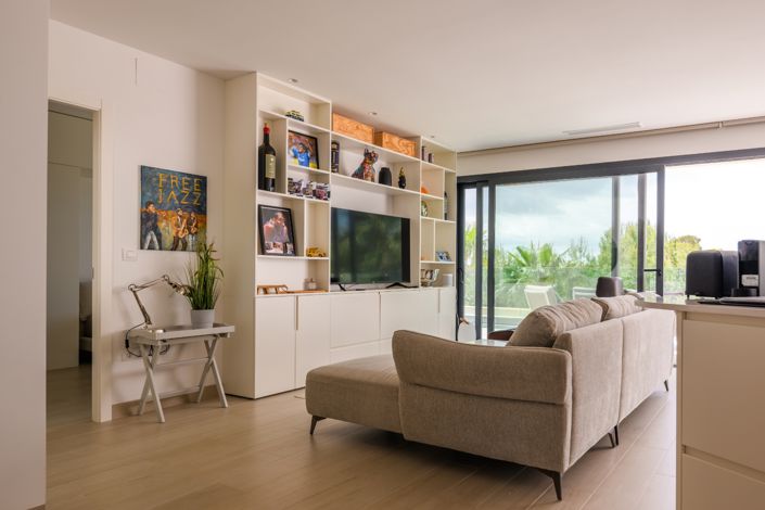 Image No.19-3 Bed Apartment for sale