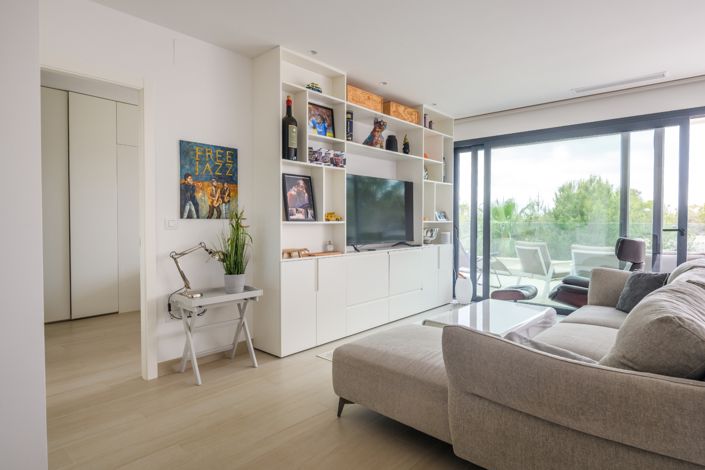 Image No.8-3 Bed Apartment for sale