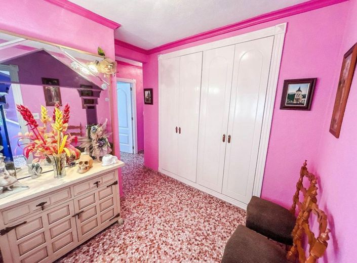 Image No.26-4 Bed Country House for sale