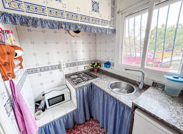 Image No.27-4 Bed Country House for sale