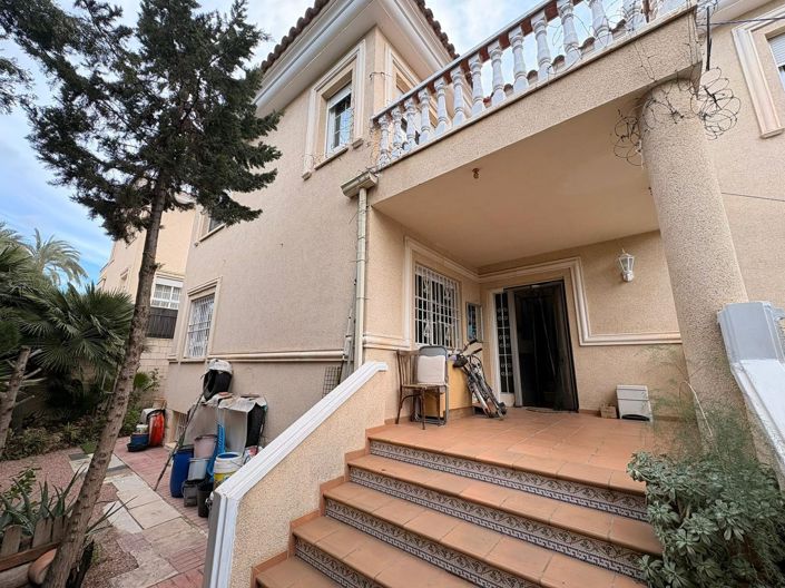 Image No.3-3 Bed Villa for sale