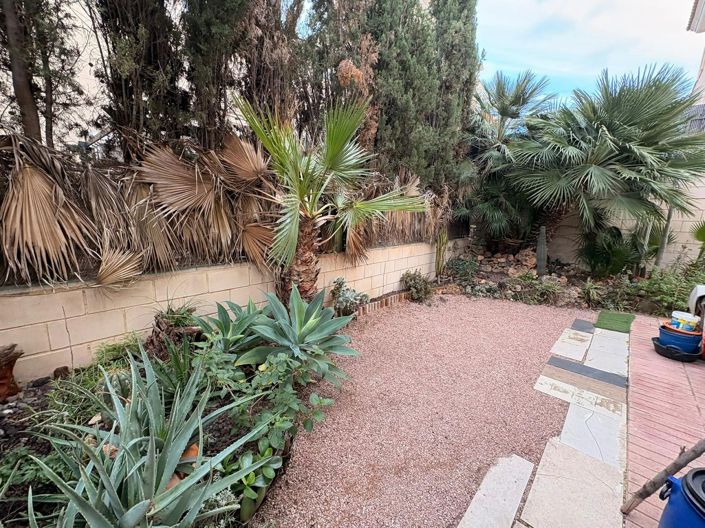 Image No.6-3 Bed Villa for sale